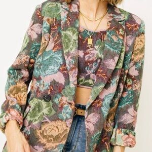 **NWT Polygram Cropped top and Blazer set. Size small. Price is for both